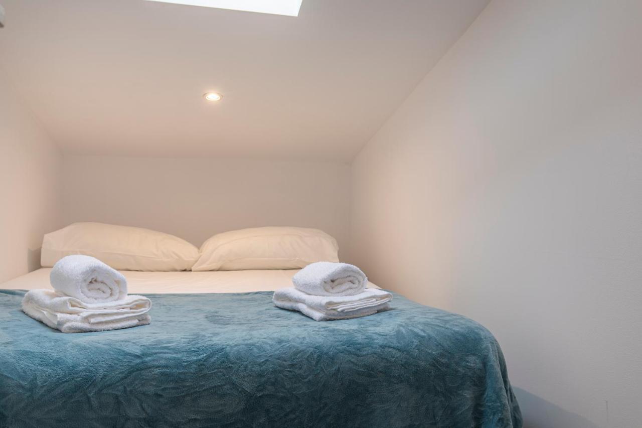 Condessa 2Bdr Duplex By Lovelystay Lisboa Εξωτερικό φωτογραφία